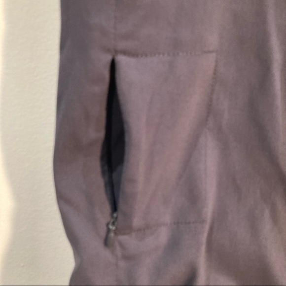 PRANA Sz 4 Hiking Convertible Pants  with Some Stretch Lots of Pockets - Picture 6 of 11